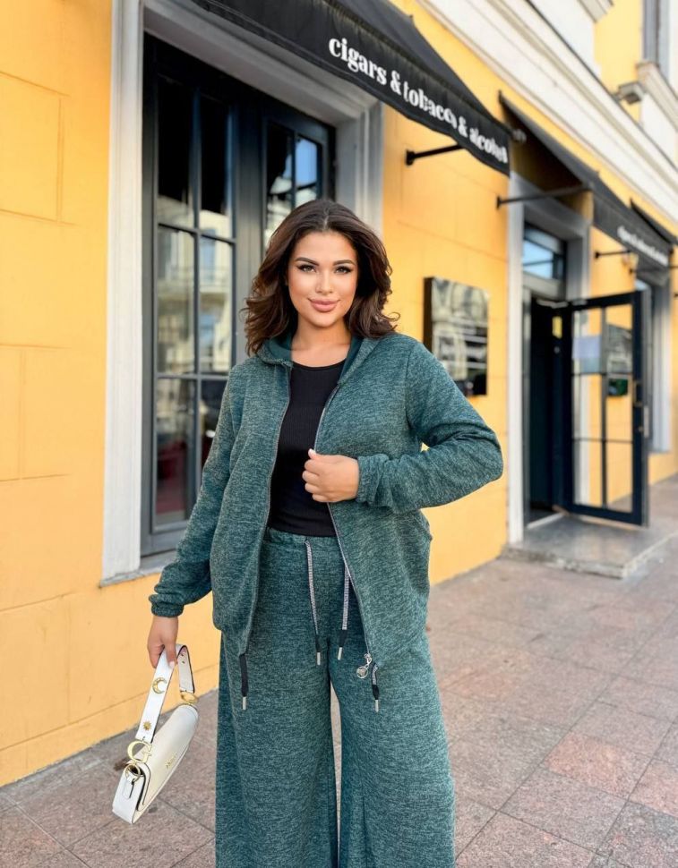 Костюм Розмір: 50-52,54-56 S1628