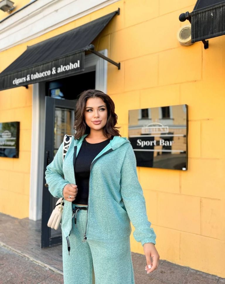 Костюм Розмір: 50-52,54-56 S1628