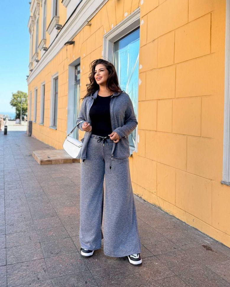 Костюм Розмір: 50-52,54-56 S1628