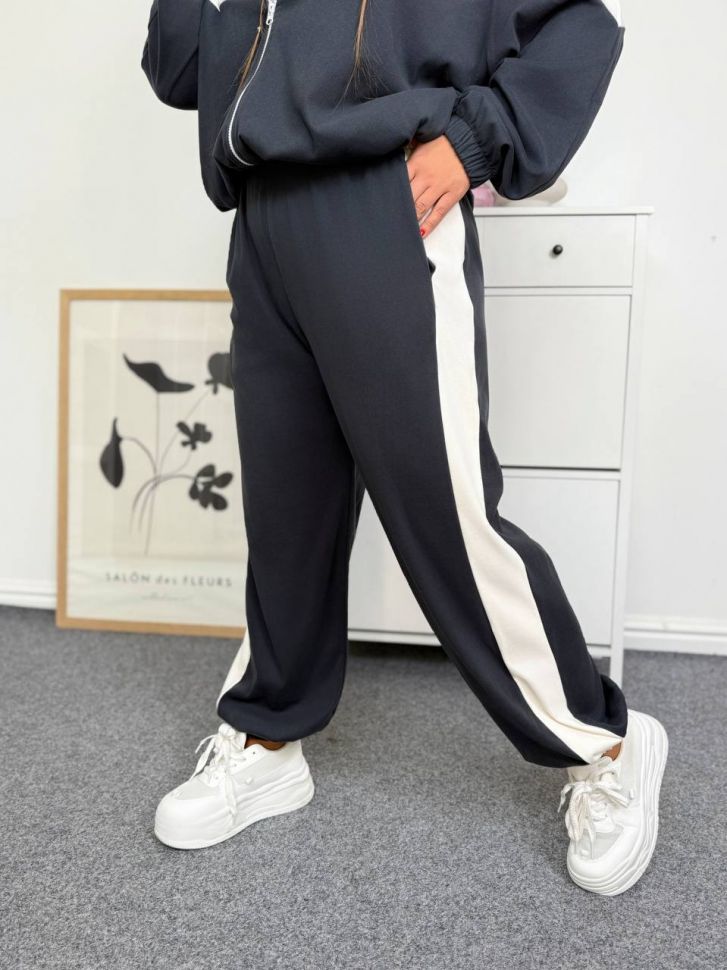 Костюм Розмір: 50-52,54-56,58-60 S2529