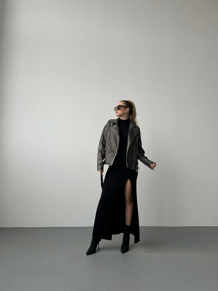 Куртка Розмір: 42-46 oversized,48-52 oversized S4627