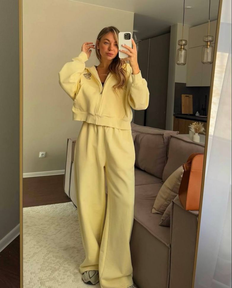 Костюм Розмір: 42-46, 48-50 S2130