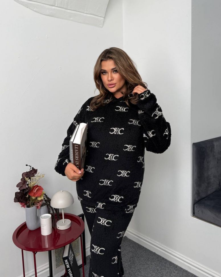 Піжама Розмір: 46-48 S3231