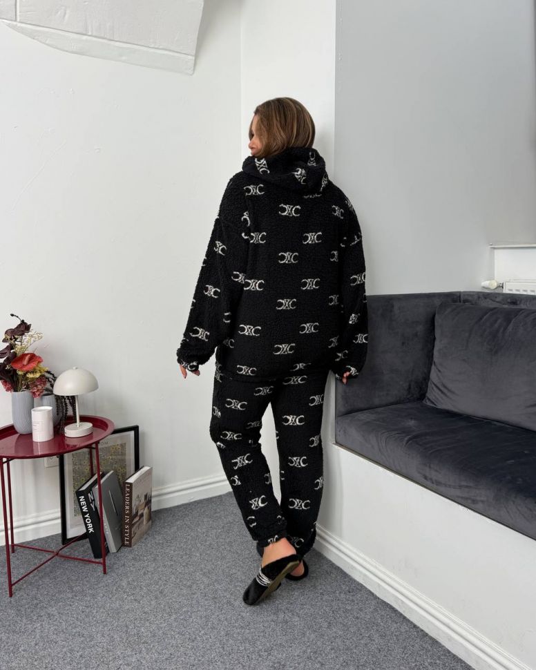 Піжама Розмір: 46-48 S3231