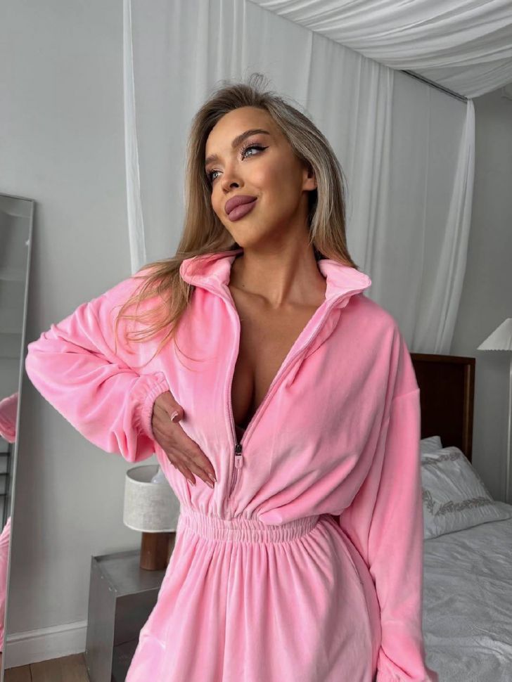 Комбінезон Розмір: 42-46 S4428