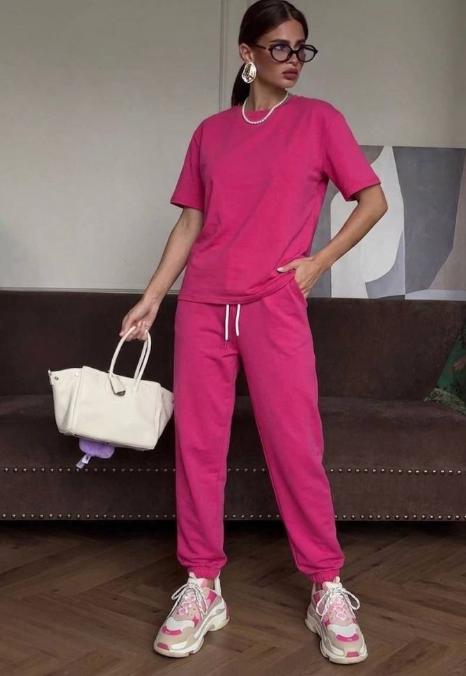 Костюм Розмір: 42-44, 46-48, 50-52 S7429