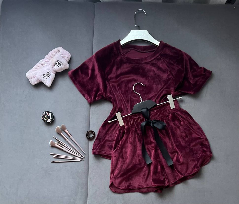 Піжама Розмір: 42/44  46/48  50-52 S4429