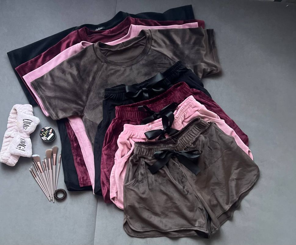 Піжама Розмір: 42/44  46/48  50-52 S4429