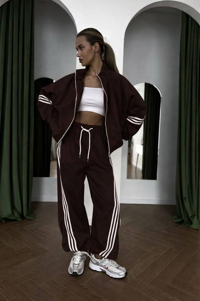 Костюм Розмір: 42-46,48-52,54-58 S6029