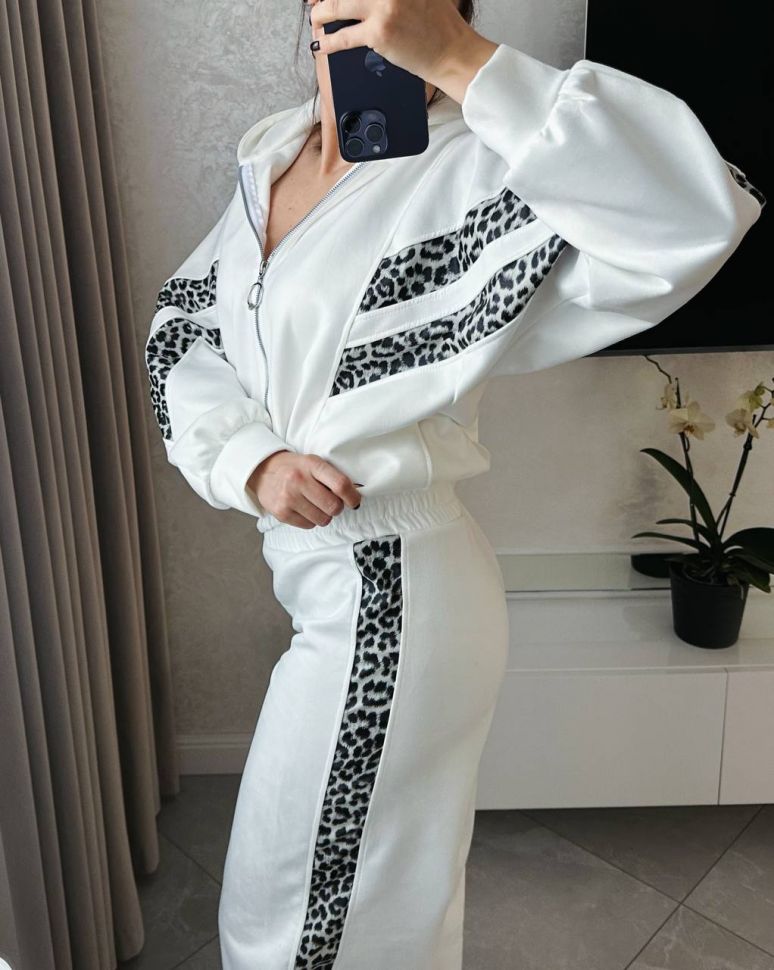 Костюм Розмір: 42/46 S6228