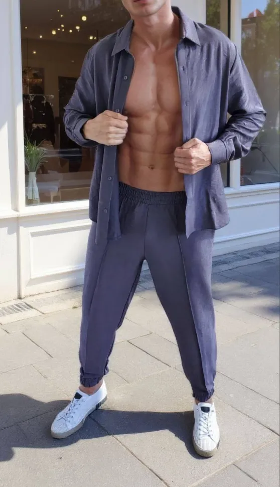 Костюм Розмір: 46-48,50-52,54-56 S220