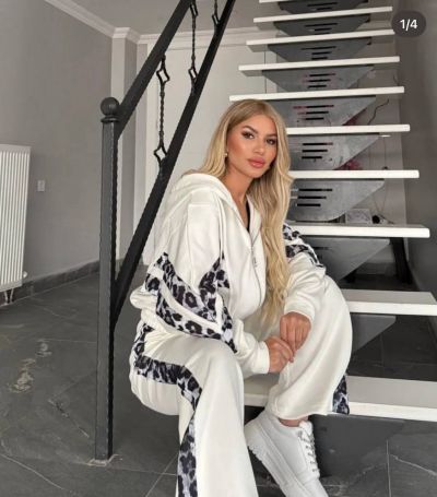 Костюм Розмір: 42/46 S1731