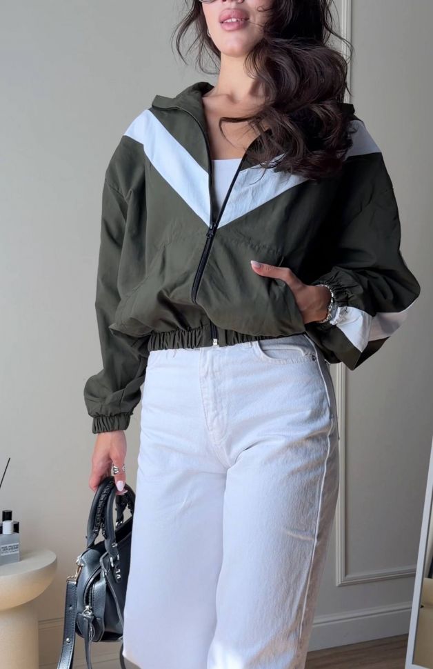 Вітрівка Розмір: 42-48 oversized S13029