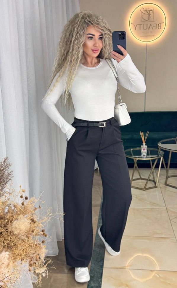 Штани Розмір: 42 44 46 48 S3433