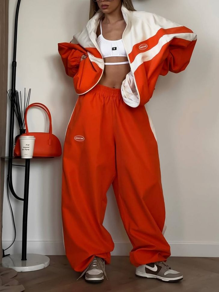 Костюм Розмір: 42-48, 50-54 S6729