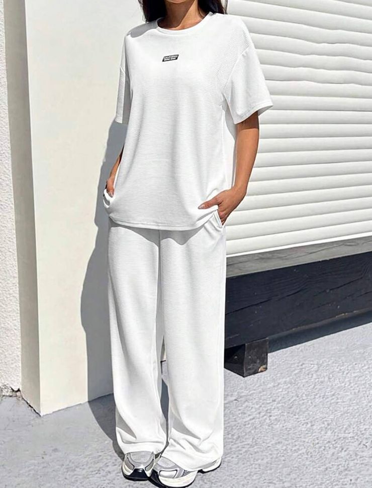 Костюм Розмір: 42-44, 46-48, 50-52 S7129