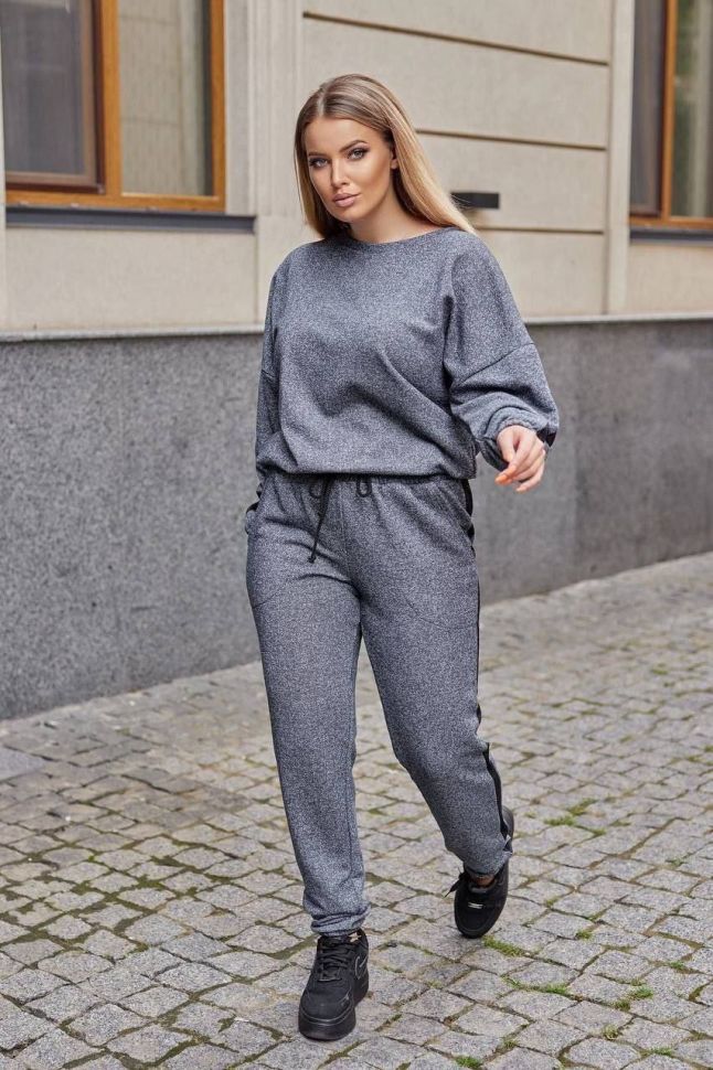 Костюм Розмір: 50-52,54-56 S1632