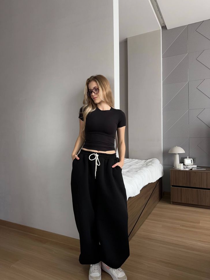 Штани Розмір: 42-46, oversize S3334