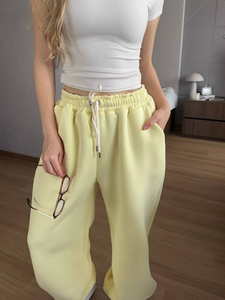 Штани Розмір: 42-46, oversize S3334