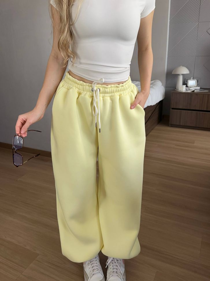 Штани Розмір: 42-46, oversize S3334