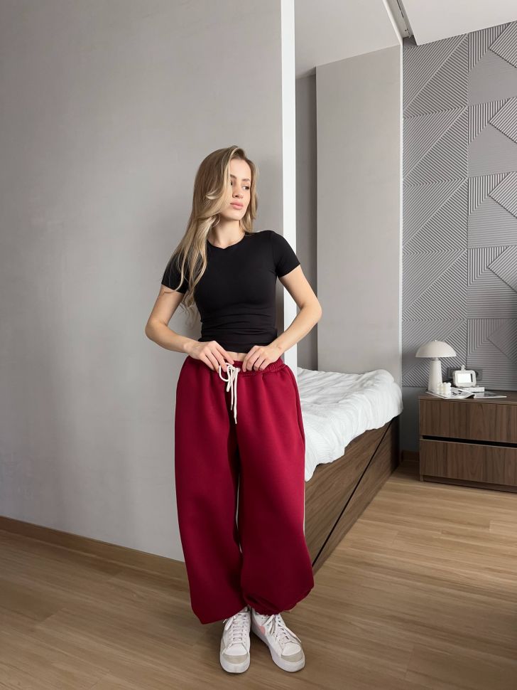 Штани Розмір: 42-46, oversize S3334