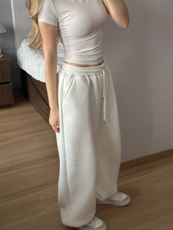 Штани Розмір: 42-46, oversize S3334