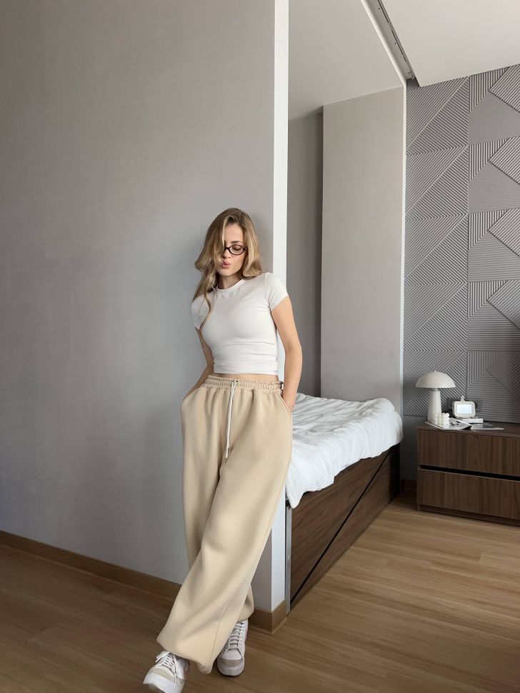 Штани Розмір: 42-46, oversize S3334