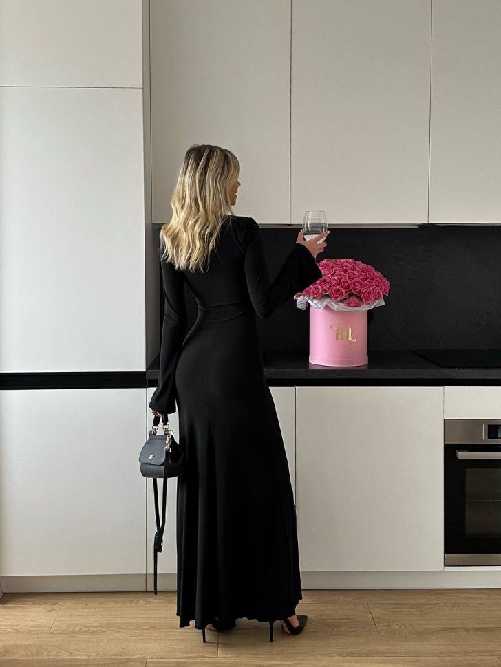 Сукня Розмір: 42/44, 44/46 S3832