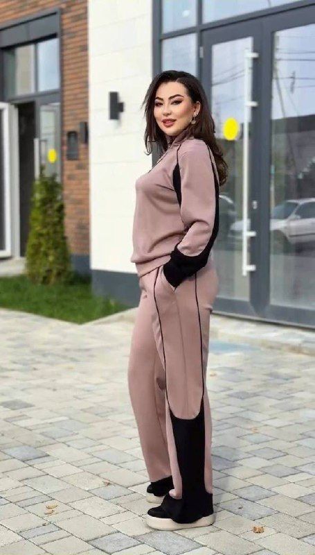 Костюм Розмір: 50-52,54-56,58-60 S4831