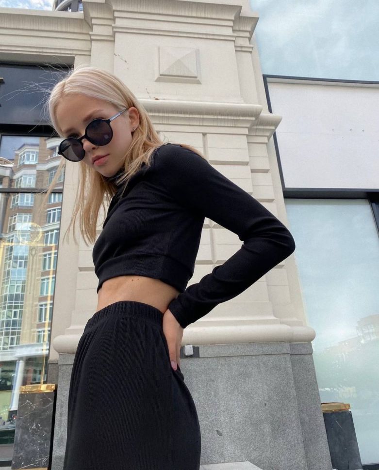 Костюм Розмір: 42-44, 46-48 S6630