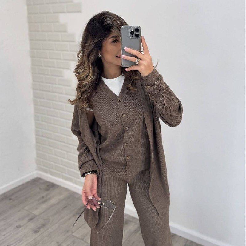 Костюм Розмір: 42-44, 46-48, 50-52 S2834