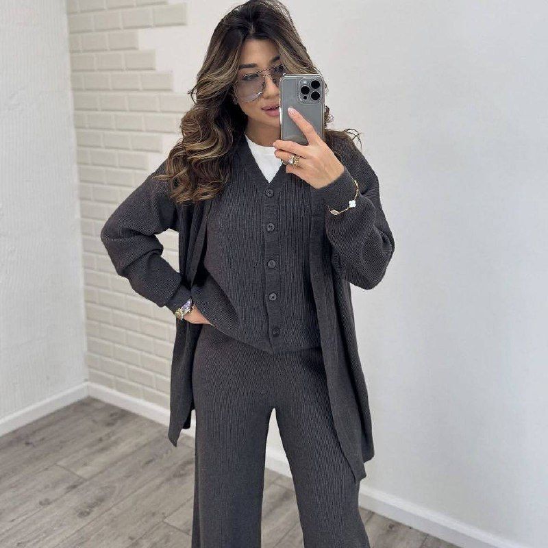 Костюм Розмір: 42-44, 46-48, 50-52 S2834