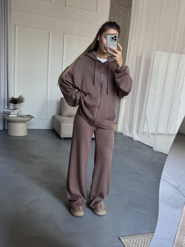 Костюм Розмір: 42-44,46-48,50-52 S4032