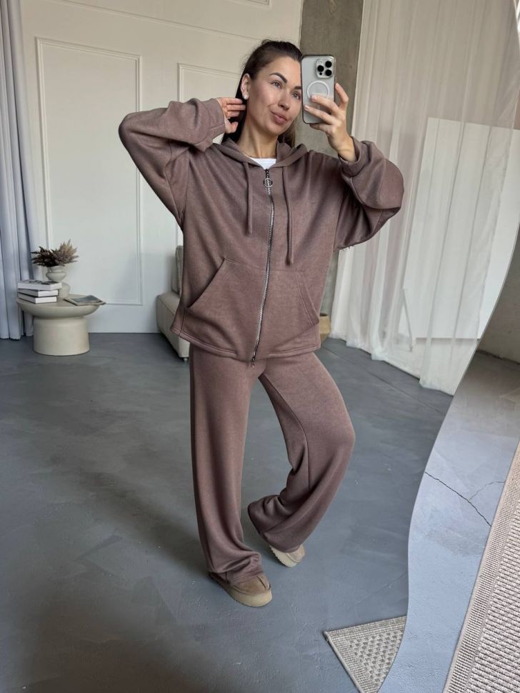 Костюм Розмір: 42-44,46-48,50-52 S4032