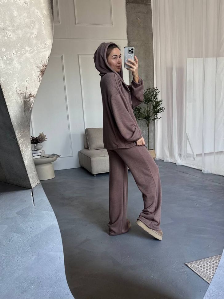 Костюм Розмір: 42-44,46-48,50-52 S4032