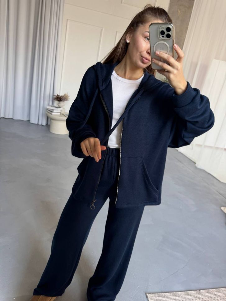 Костюм Розмір: 42-44,46-48,50-52 S4032