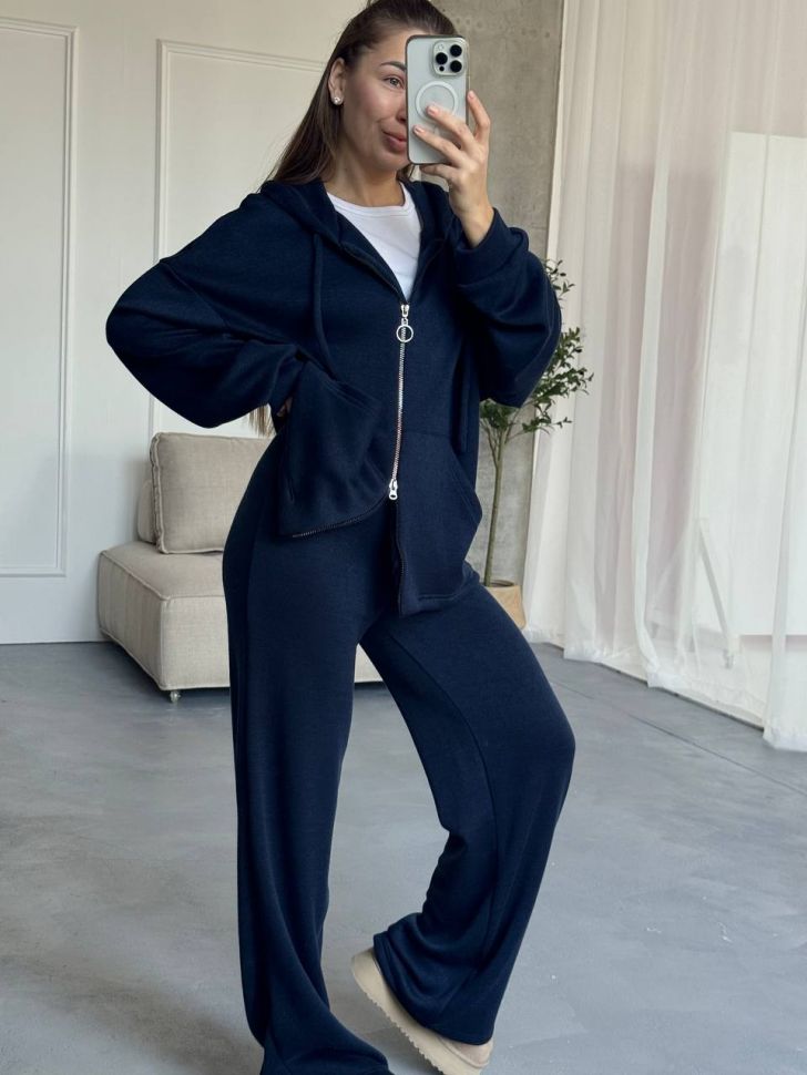 Костюм Розмір: 42-44,46-48,50-52 S4032