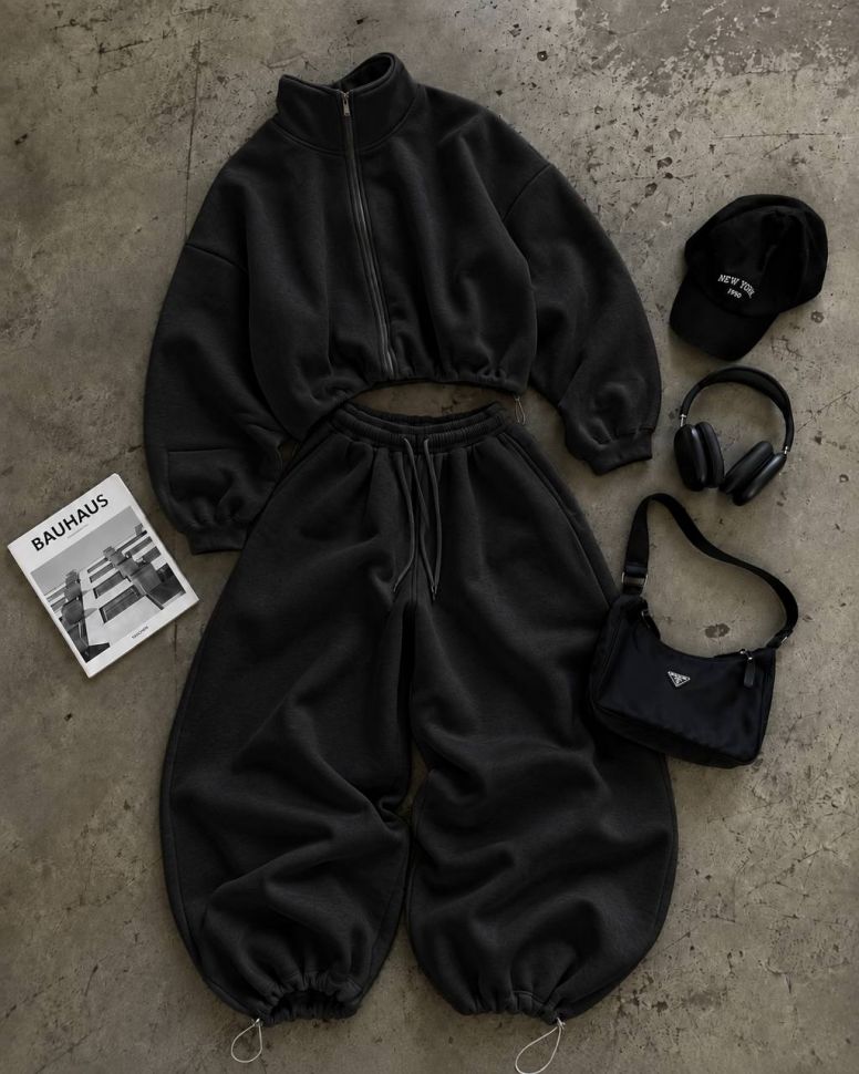 Костюм Розмір: 42-48 OVERSIZE S14430