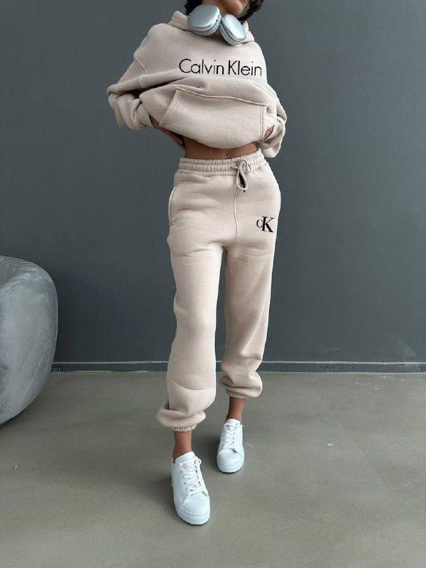 Костюм Розмір: 42-44, 46-48, 50-52 S4532