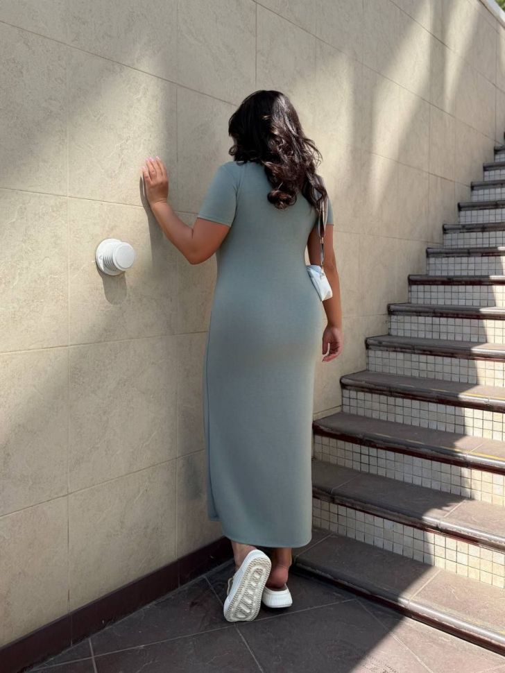 Сукня Розмір: 42-44,46-48,50-52,54-56 S6032