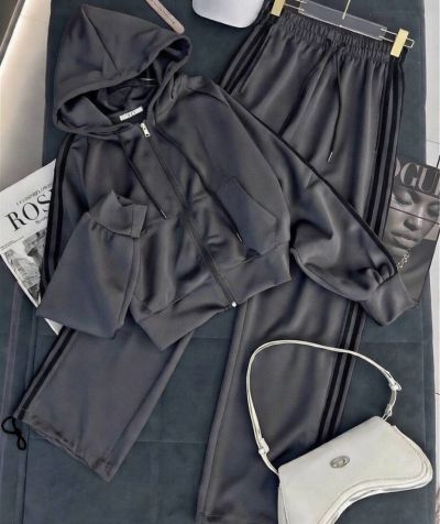 Костюм Розмір: 42-44, 46-48, 50-52 S5633