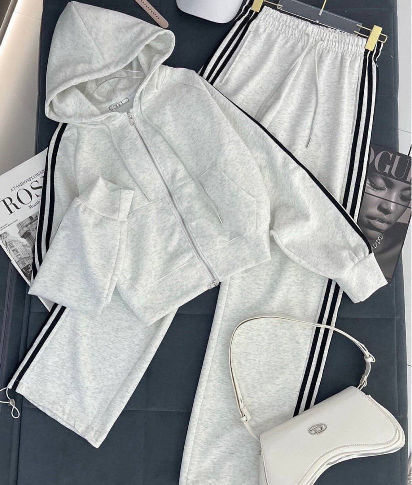 Костюм Розмір: 42-44, 46-48, 50-52 S5633