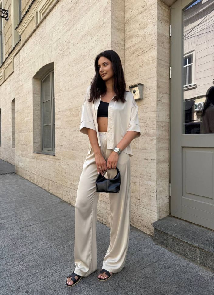 Костюм Розмір: 42/44, 46/48 , 50/52 S831