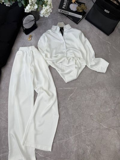 Костюм Розмір: 42-44, 46-48 S3238