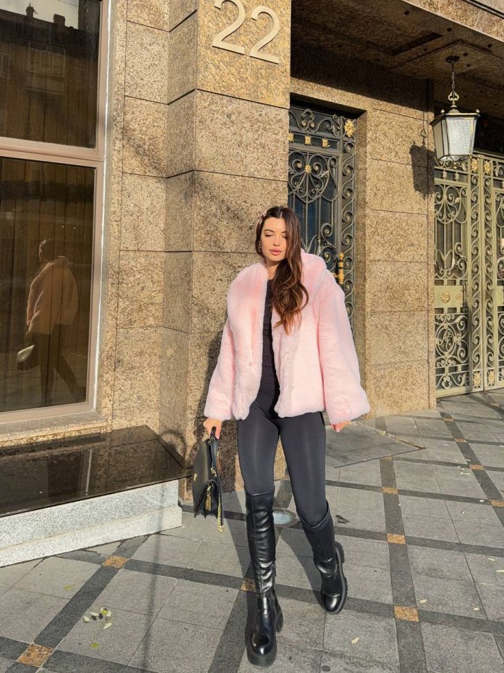 Шуба Розмір: 42/44, 46/48 S3935