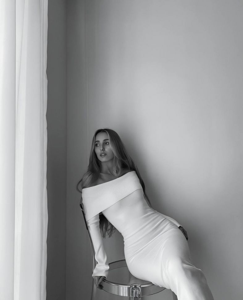 Сукня Розмір: 42-44, 46-48 S5135