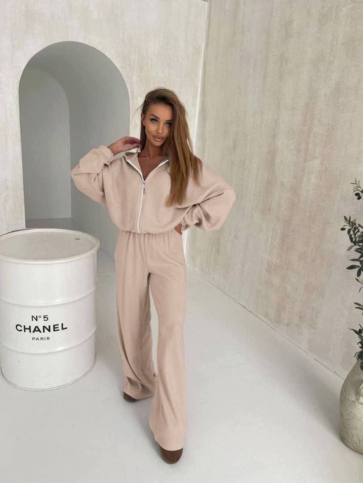 Костюм Розмір: 42-44 S6035