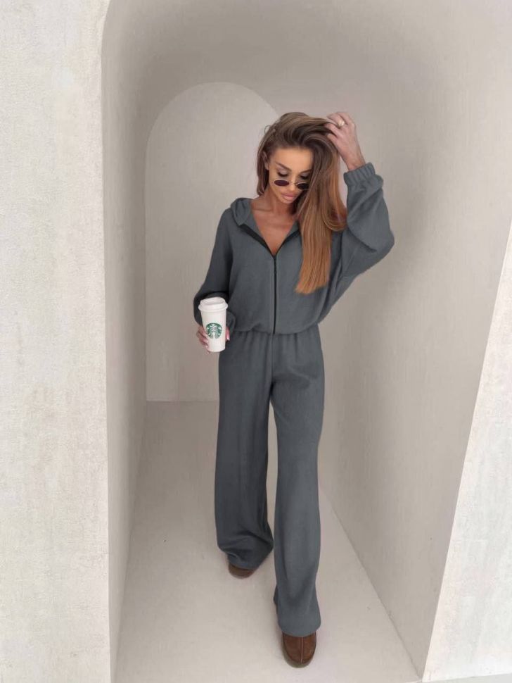 Костюм Розмір: 42-44 S6035