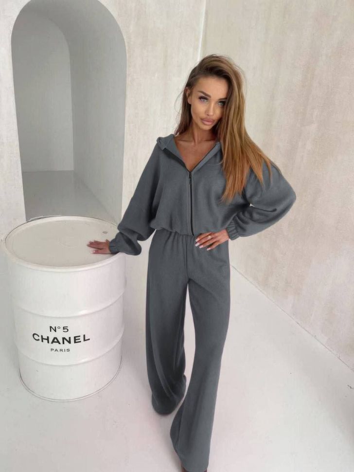 Костюм Розмір: 42-44 S6035