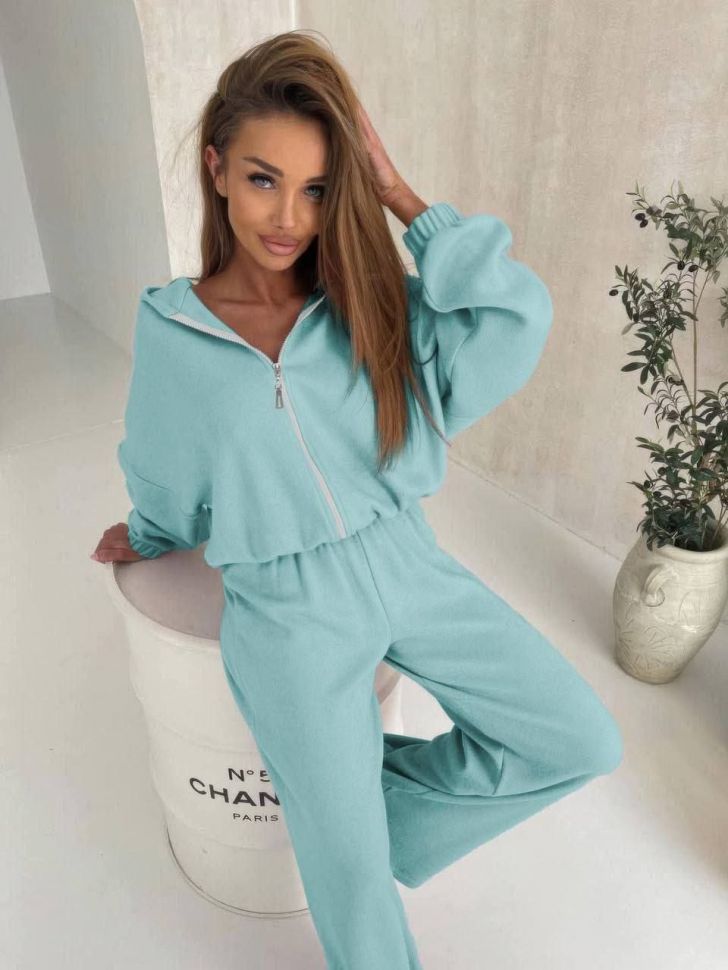 Костюм Розмір: 42-44 S6035